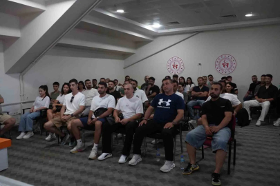 Menteşe’de boks antrenörlük kursunun ilk adımı atıldı
