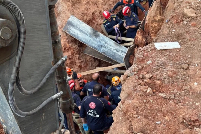 Ankara’da göçük altında kalan inşaat işçisi kurtarıldı
