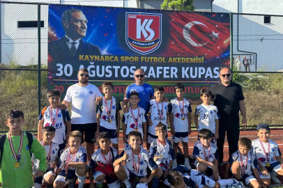 1299 Bilecikspor Kulübü Zafer Kupası’nda grubu lider bitirdi
