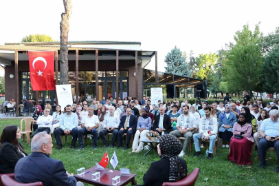 Bilim Kafe’de Gazze’nin çocukları, eğitim ve gelecek konuşuldu
