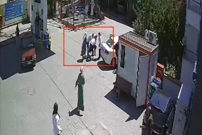 Nefes borusuna şeker kaçan çocuk, polisin Heimlich manevrasıyla kurtuldu
