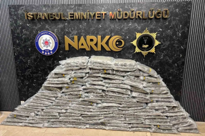 Esenyurt’ta uyuşturucu operasyonu: 143 kilogram skunk ele geçirildi
