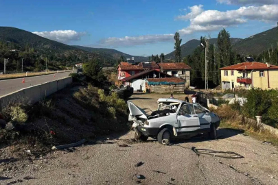 Tokat’ta iki otomobil çarpıştı: 1 ölü, 3 yaralı
