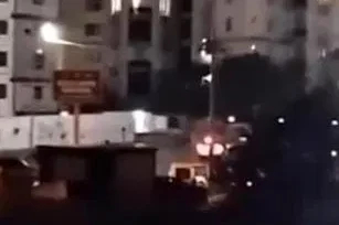 Sultanbeyli’de DEAŞ’lı terörist, polisle çatıştı
