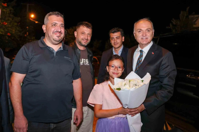 Başkan Özlü, "Bizim yaptığımız her iş gerçek belediyeciliktir"
