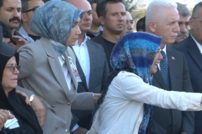 Esenyurt’ta denetim sırasında şehit olan polis memuru son yolculuğuna uğurlandı
