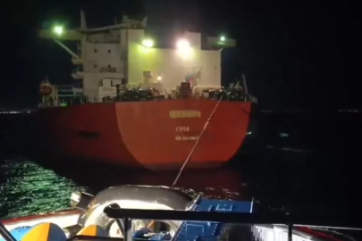 Marmara Adası açıklarında tanker makine arızası yaptı
