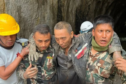 Nepal’deki sel felaketinden 11 gün sonra kurtuluş: 1 kişi daha sağ çıkarıldı
