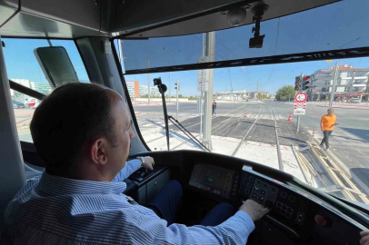 Başkan Altay, tamamlanan Adliye-Şehir Hastanesi Tramvay Hattı’nda test sürüşü yaptı
